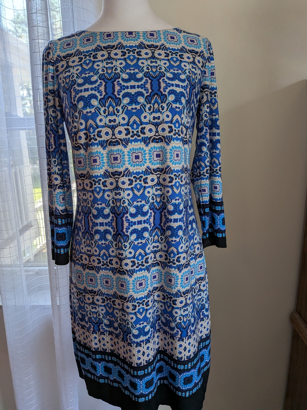 Vince Camuto Blue Patterned Long Sleeve Shift Dress
